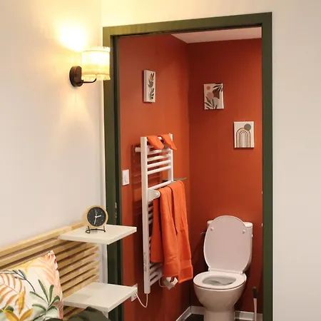 Chez Laetitia Proche Du Puy Bed & Breakfast